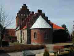 Udesundby kirke (Frederikssund), Lynge Fr-borg Herrede, Frederiksborg amt.